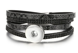 Drukknop Armband " slangen print " zwart